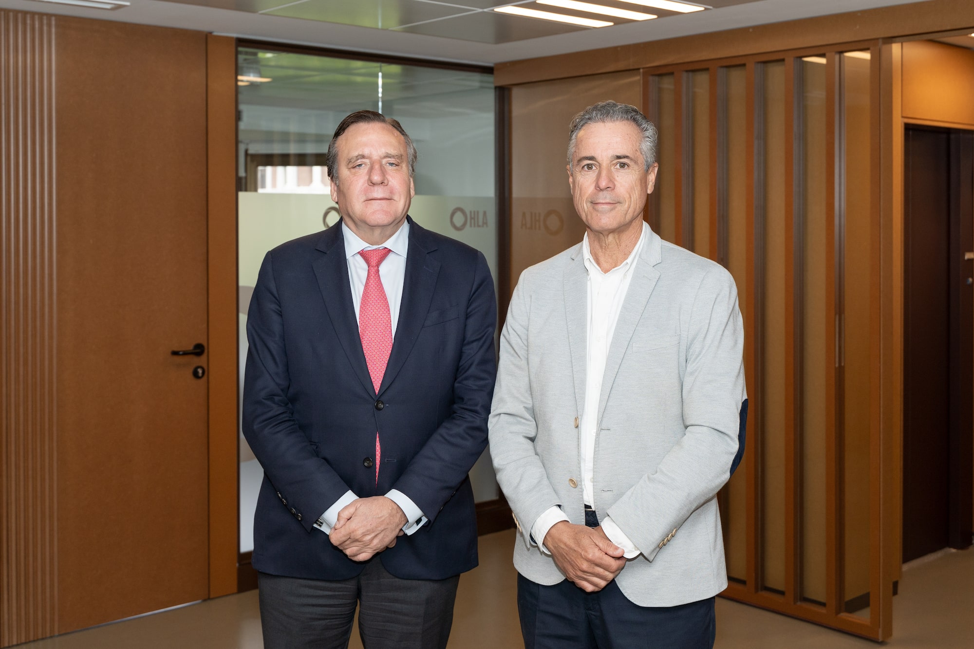 El Grupo Hospitalario HLA y VARIcentro han firmado un acuerdo de colaboración.