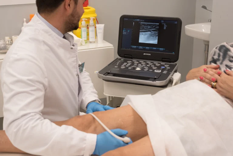 Nuevo: Grupo Varicentro se une al European College of Phlebology para mejorar la capacitación de sus médicos