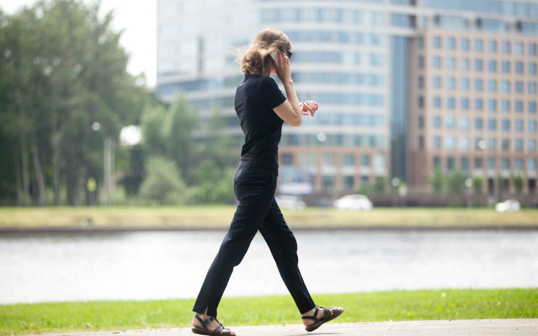 Cómo cuidar tus piernas al volver a la rutina: consejos post-verano