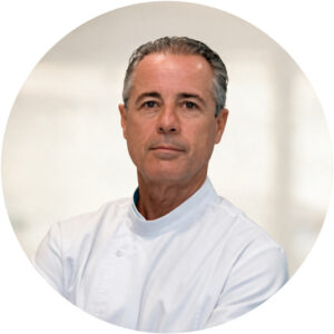 Dr. Cañizares